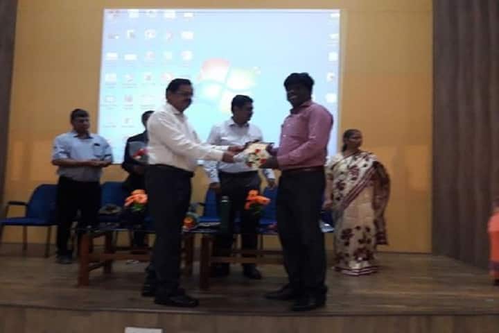 Saveetha College of Physiotherapy campus in Thandalam, Tamil Nadu, India — photo 3