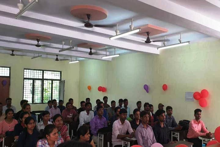 Government Pharmacy College campus in Gorakhpur, Uttar Pradesh, India — photo 3