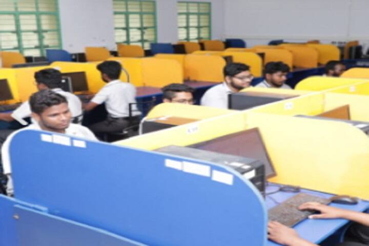 Sri Venkateswara Polytechnic College campus in Vellore, Tamil Nadu, India — photo 5