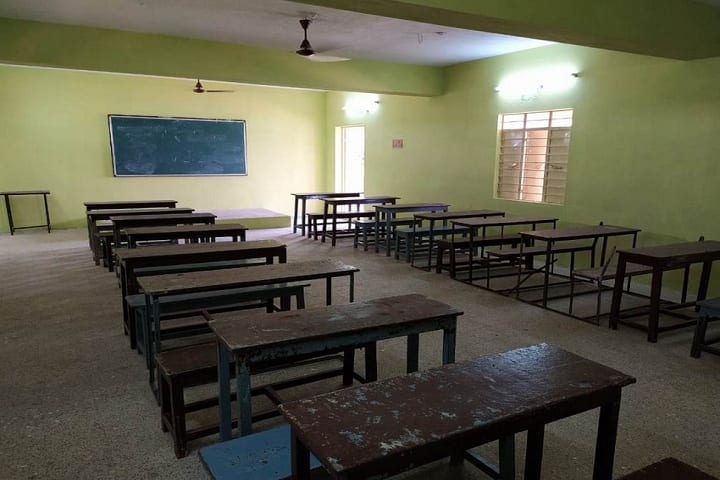 Sri Venkateswara Polytechnic College campus in Tiruvannamalai, Tamil Nadu, India — photo 3