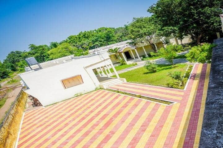 Motilal Nehru Vidhi Mahavidyalaya campus in Khandwa, Madhya Pradesh, India — photo 2
