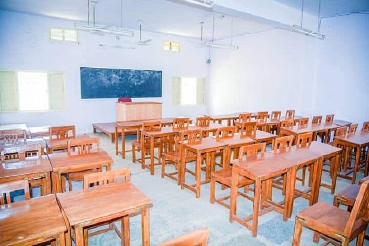 Motilal Nehru Vidhi Mahavidyalaya campus in Khandwa, Madhya Pradesh, India — photo 3