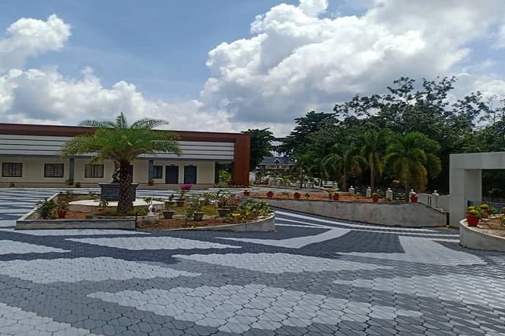 Mount Zion Law College campus in Pathanamthitta, Kerala, India — photo 2