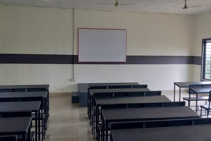 Mount Zion Law College campus in Pathanamthitta, Kerala, India — photo 3