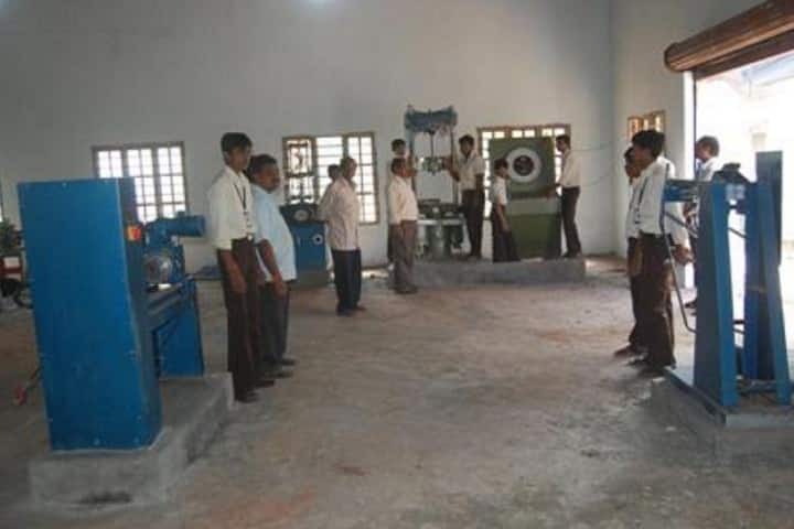 Sri YVS and Sri BRM Polytechnic campus in East Godavari, Andhra Pradesh, India — photo 2