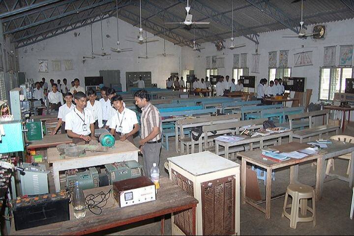 Sri YVS and Sri BRM Polytechnic campus in East Godavari, Andhra Pradesh, India — photo 5
