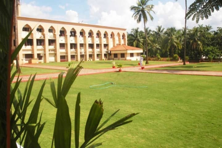 Markaz Law College campus in Kozhikode, Kerala, India — photo 2