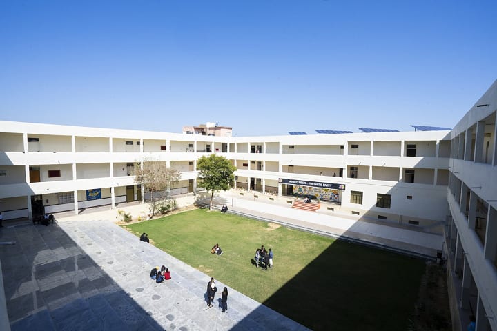 Lords School of Law campus in Alwar, Rajasthan, India — photo 2