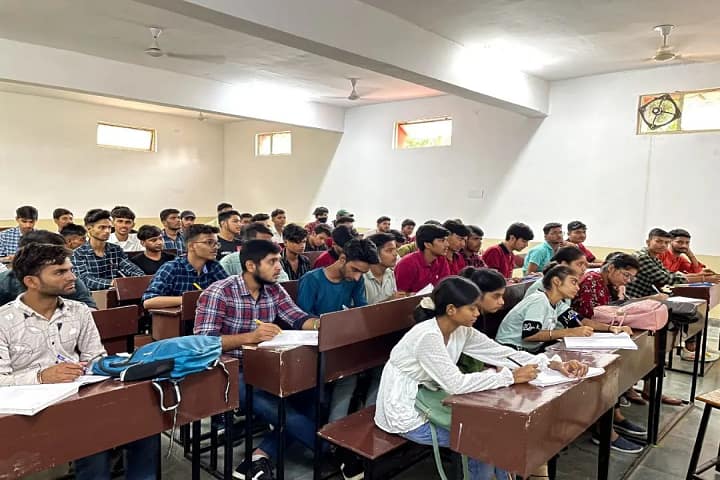 Lords School of Law campus in Alwar, Rajasthan, India — photo 3