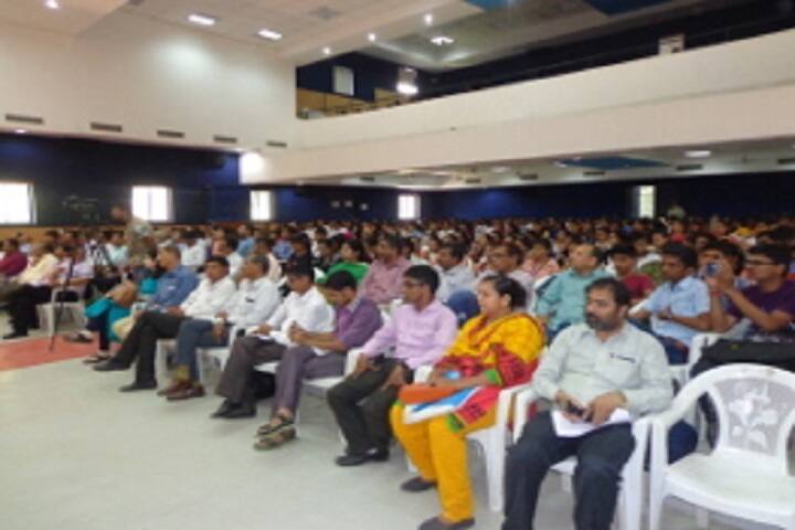 Mahamandleshwar Shri Krishnandji Law College campus in Bharuch, Gujarat, India — photo 4