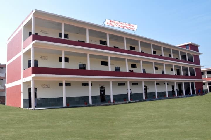 Sri Sukhmani Polytechnic campus in Dera Bassi, Punjab, India — photo 2