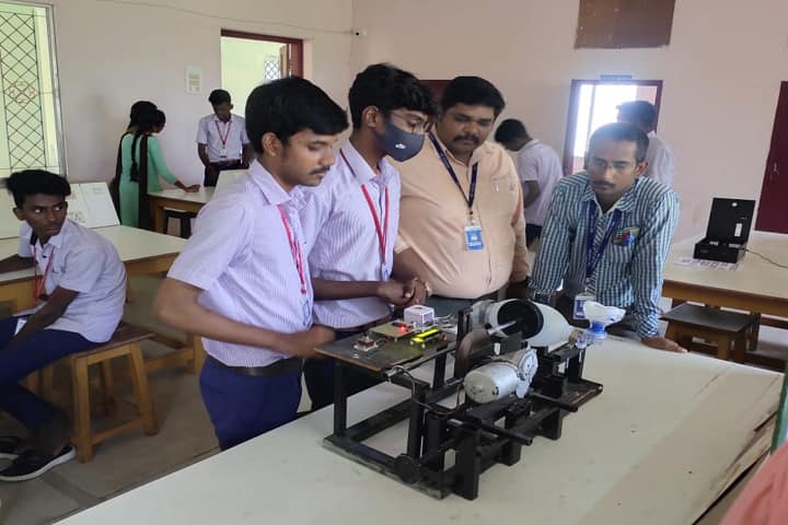 Sri Solamalai Polytechnic College campus in Madurai, Tamil Nadu, India — photo 3