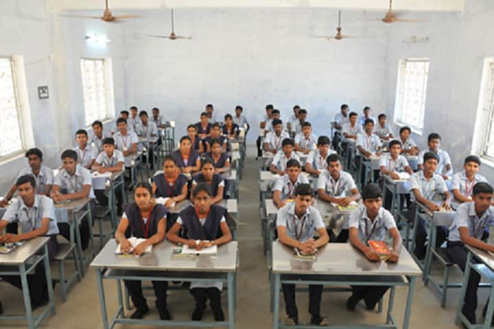 Sri Rengeswarar Polytechnic College campus in Namakkal, Tamil Nadu, India — photo 2