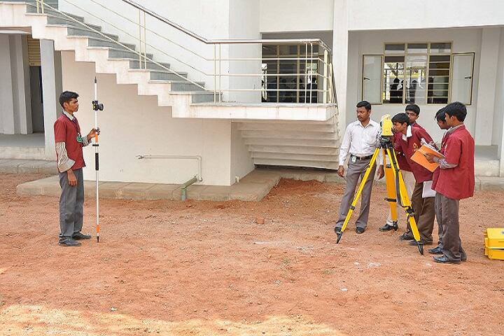 Sri Ranganathar Institute of Polytechnic College campus in Coimbatore, Tamil Nadu, India — photo 2