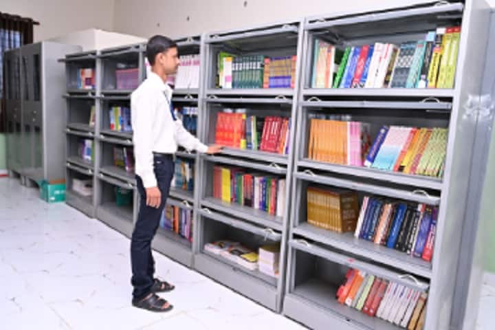 DJPS College of Pharmacy campus in Parbhani, Maharashtra, India — photo 3