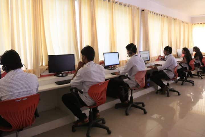 Yashoda Technical Campus campus in Satara, Maharashtra, India — photo 3