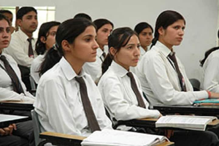 Mahaveer College of Law campus in Meerut, Uttar Pradesh, India — photo 2