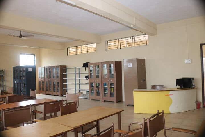 Mahatma Gandhiji Law College campus in Sankeshwar, Karnataka, India — photo 4