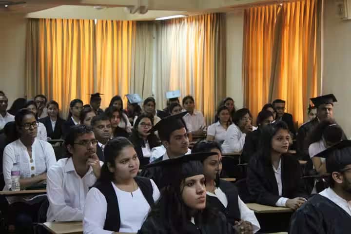 Nari Gursahani Law College campus in Ulhasnagar, Maharashtra, India — photo 5