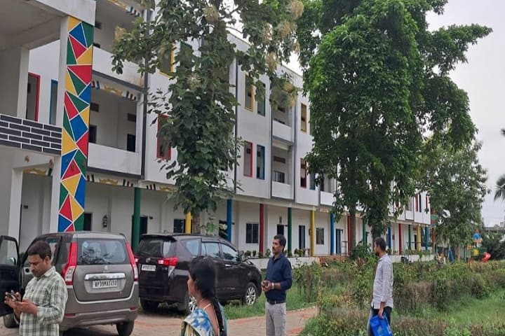 International School of Technology and Science campus in Eluru, Andhra Pradesh, India — photo 3