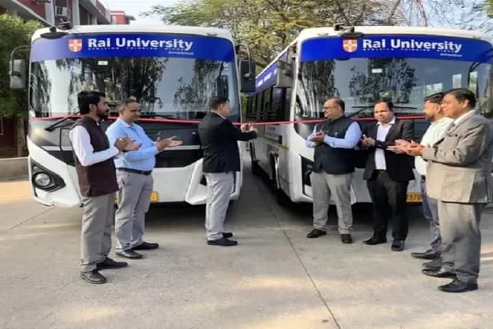 Rai School of Management Studies campus in Ahmedabad, Gujarat, India — photo 3