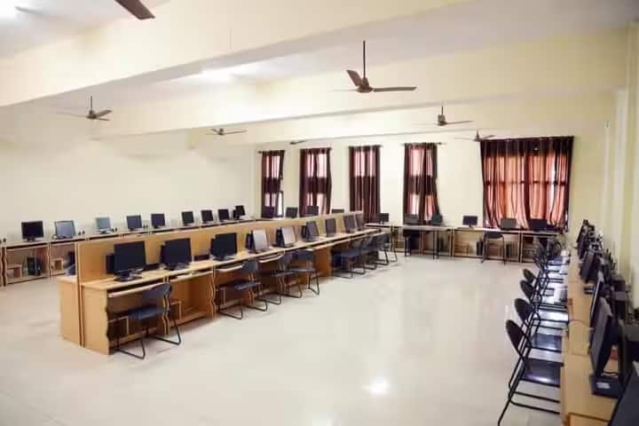 Nancy College of Law campus in Samana, Punjab, India — photo 4