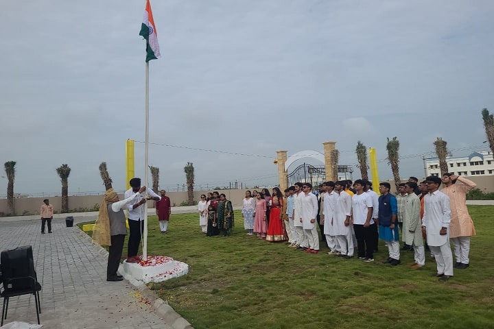 Dunes College campus in Kutch, Gujarat, India — photo 6