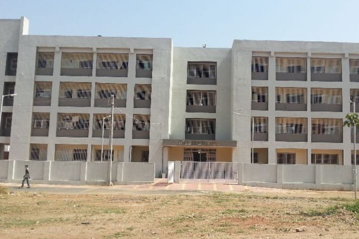 Government Polytechnic campus in Himmatnagar, Gujarat, India — photo 3