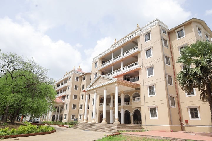 MAEER's Maharashtra Institute of Technology campus in Mumbai, Maharashtra, India — photo 1