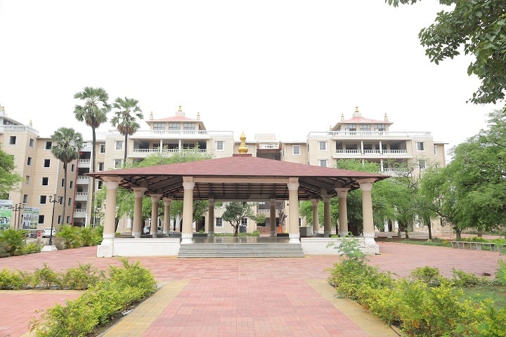 MAEER's Maharashtra Institute of Technology campus in Mumbai, Maharashtra, India — photo 2