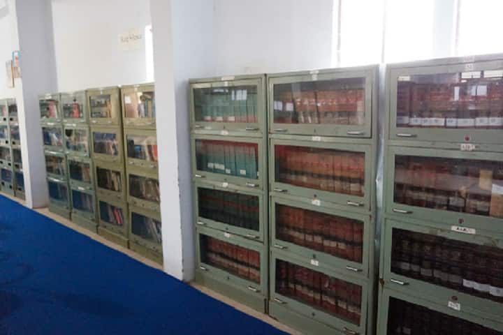 Mahatma Gandhi College of Law campus in Gwalior, Madhya Pradesh, India — photo 3