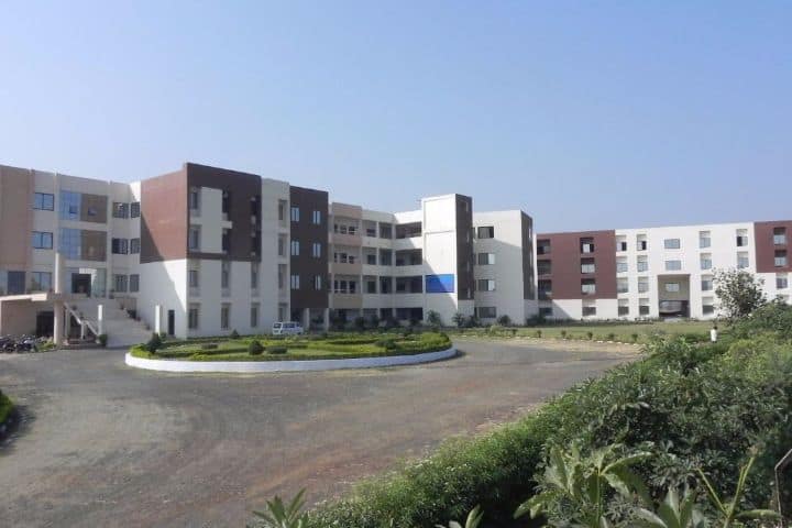 Vidhyapeeth Institute of Science and Technology campus in Bhopal, Madhya Pradesh, India — photo 2