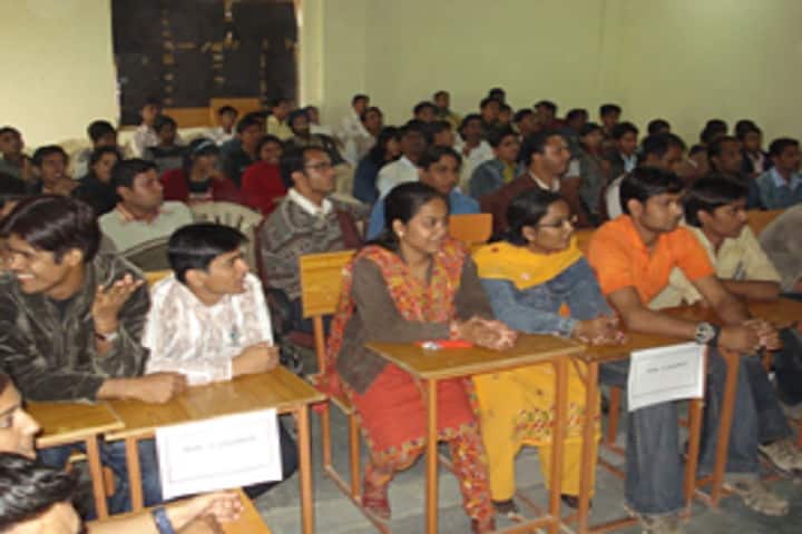 Marwar Pharmacy College campus in Jodhpur, Rajasthan, India — photo 2