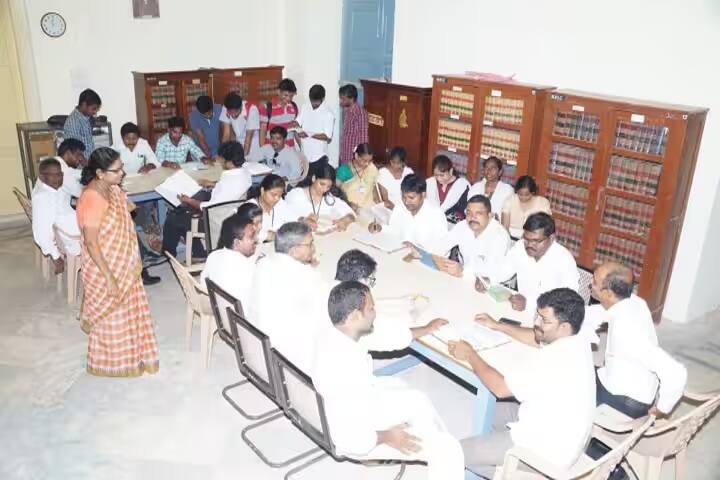 MRVRGR Law College campus in Vizianagaram, Andhra Pradesh, India — photo 5