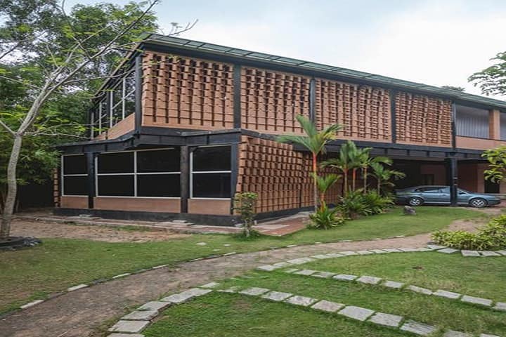 Holy Crescent College of Architecture campus in Aluva, Kerala, India — photo 1
