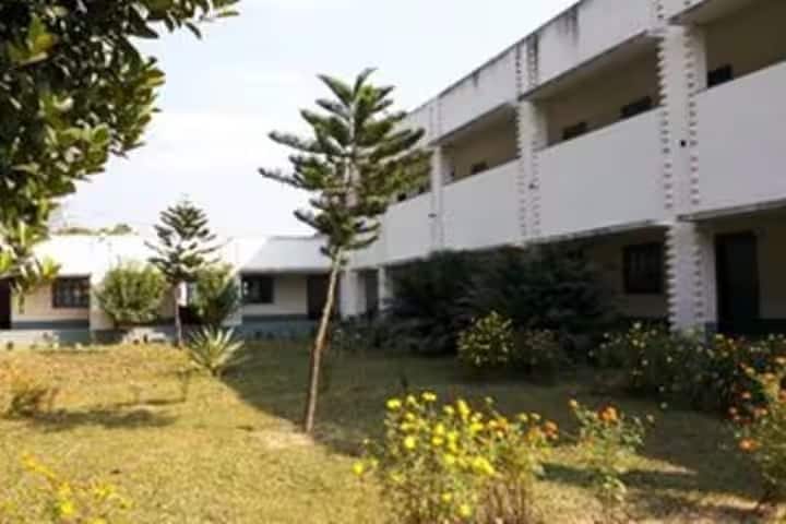 Mohammad Abdul Bari Institute of Juridical Science campus in Murshidabad, West Bengal, India — photo 1