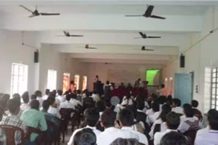 Mohammad Abdul Bari Institute of Juridical Science campus in Murshidabad, West Bengal, India — photo 2