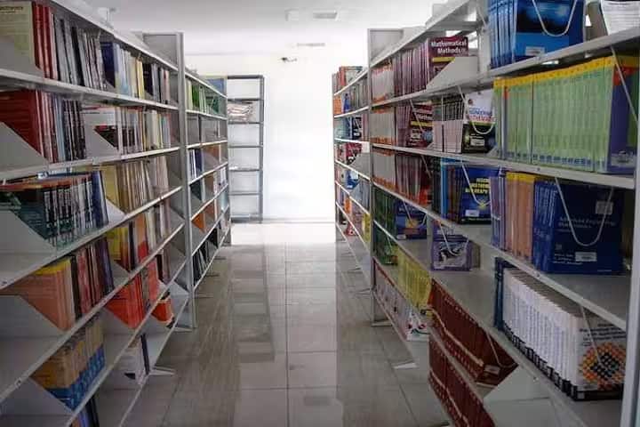 Potti Sriramulu Chalavadi Mallikharjuna Rao College of Engineering and Technology campus in Vijayawada, Andhra Pradesh, India — photo 5