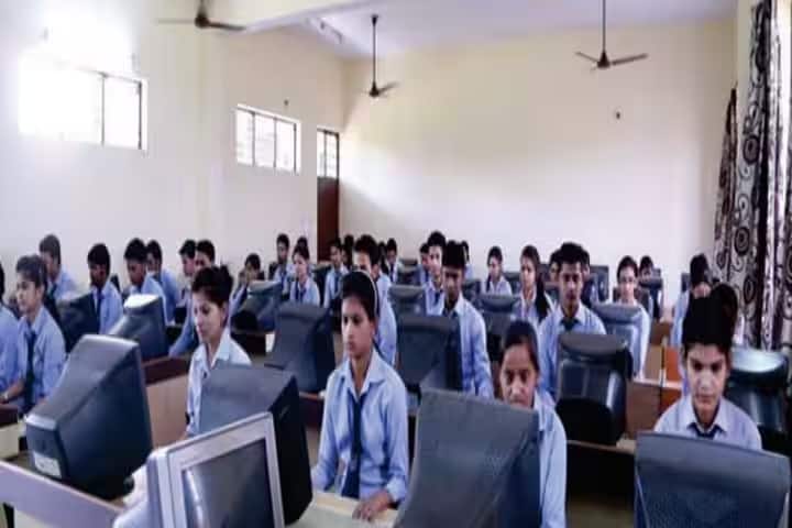 Modern College of Law campus in Ghaziabad, Uttar Pradesh, India — photo 6