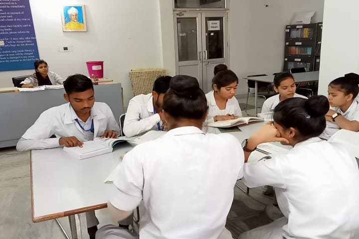 Raghvendra Hospital and Nursing Training Institute campus in Jhansi, Uttar Pradesh, India — photo 3