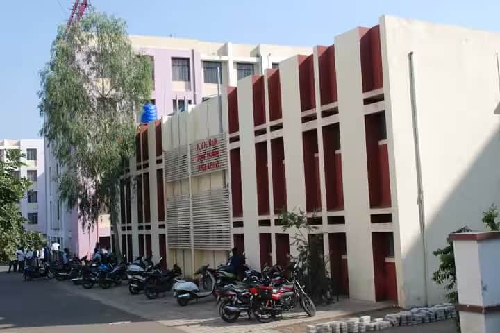 Loknete Gopinathji Munde Institute of Engineering Education and Research campus in Nashik, Maharashtra, India — photo 6