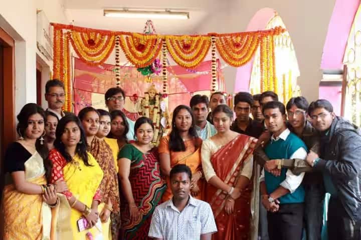 Midnapore Law College campus in Midnapore, West Bengal, India — photo 3