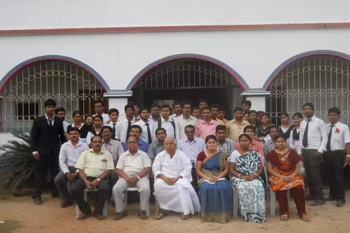 Midnapore Law College campus in Midnapore, West Bengal, India — photo 4