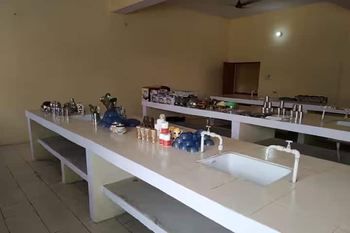Sri Sai College of Nursing campus in Aligarh, Uttar Pradesh, India — photo 6