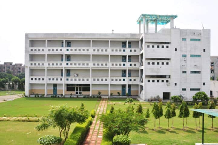 Mewar Law Institute campus in Ghaziabad, Uttar Pradesh, India — photo 3