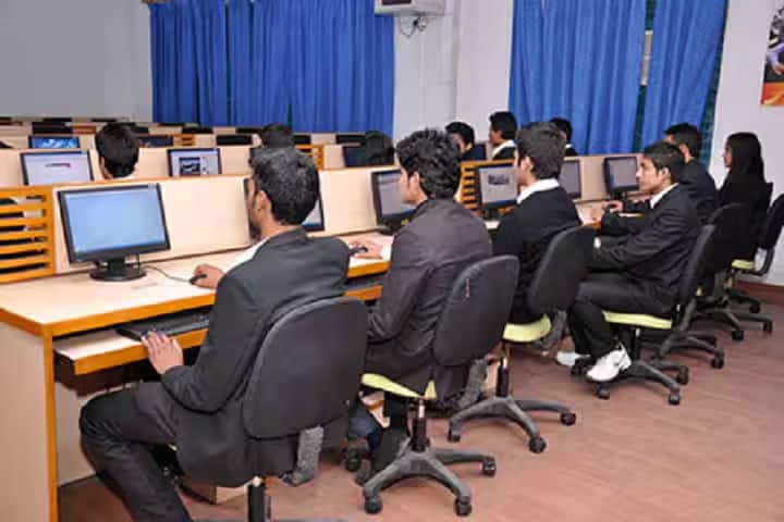 Mewar Law Institute campus in Ghaziabad, Uttar Pradesh, India — photo 5