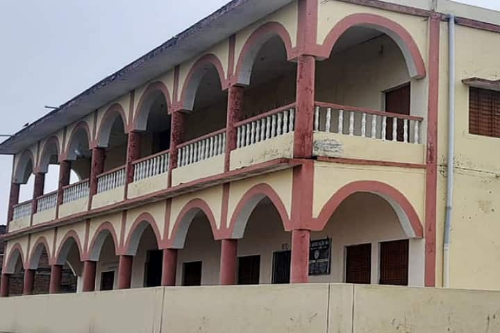 Mathura College of Law campus in Mirzapur, Uttar Pradesh, India — photo 2