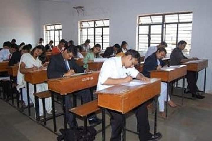 Master Somnath Law College campus in Bharatpur, Rajasthan, India — photo 3