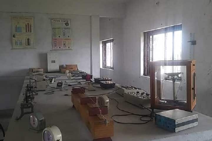 Manmeet Nagar Law College campus in Lakhimpur Kheri, Uttar Pradesh, India — photo 6