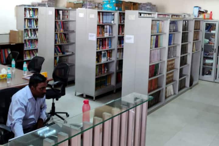 Lords Universal College of Law campus in Mumbai, Maharashtra, India — photo 4